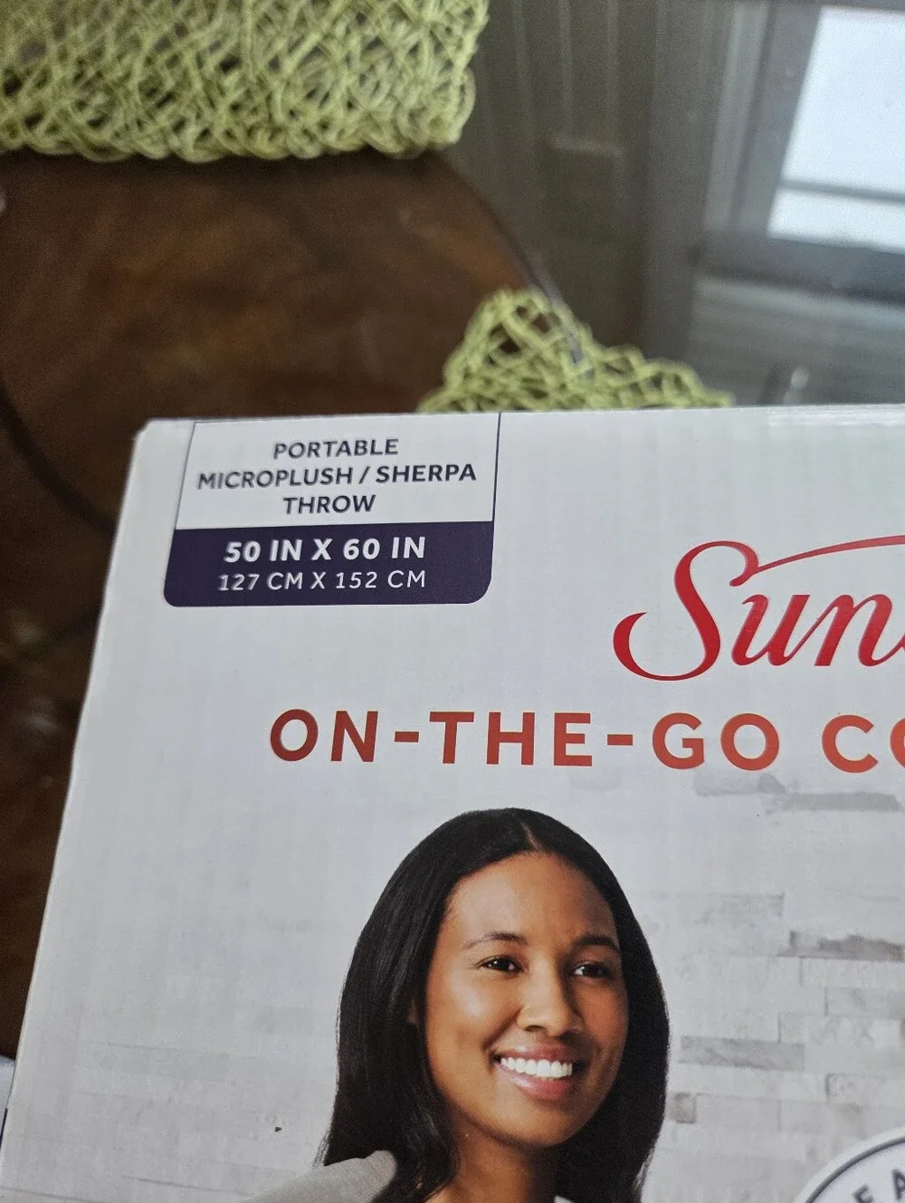Sunbeam Gray On Heated Cordless On-The-Go Throw Cape New In Box